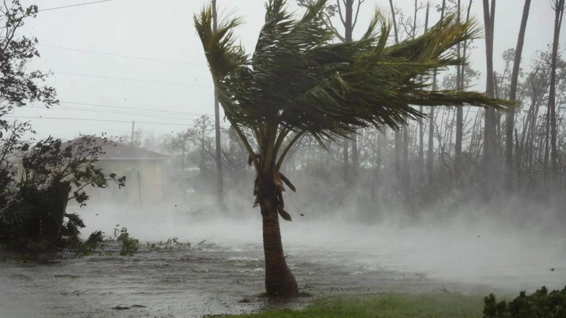 Hurricane Dorian hits East Coast after battering Bahamas