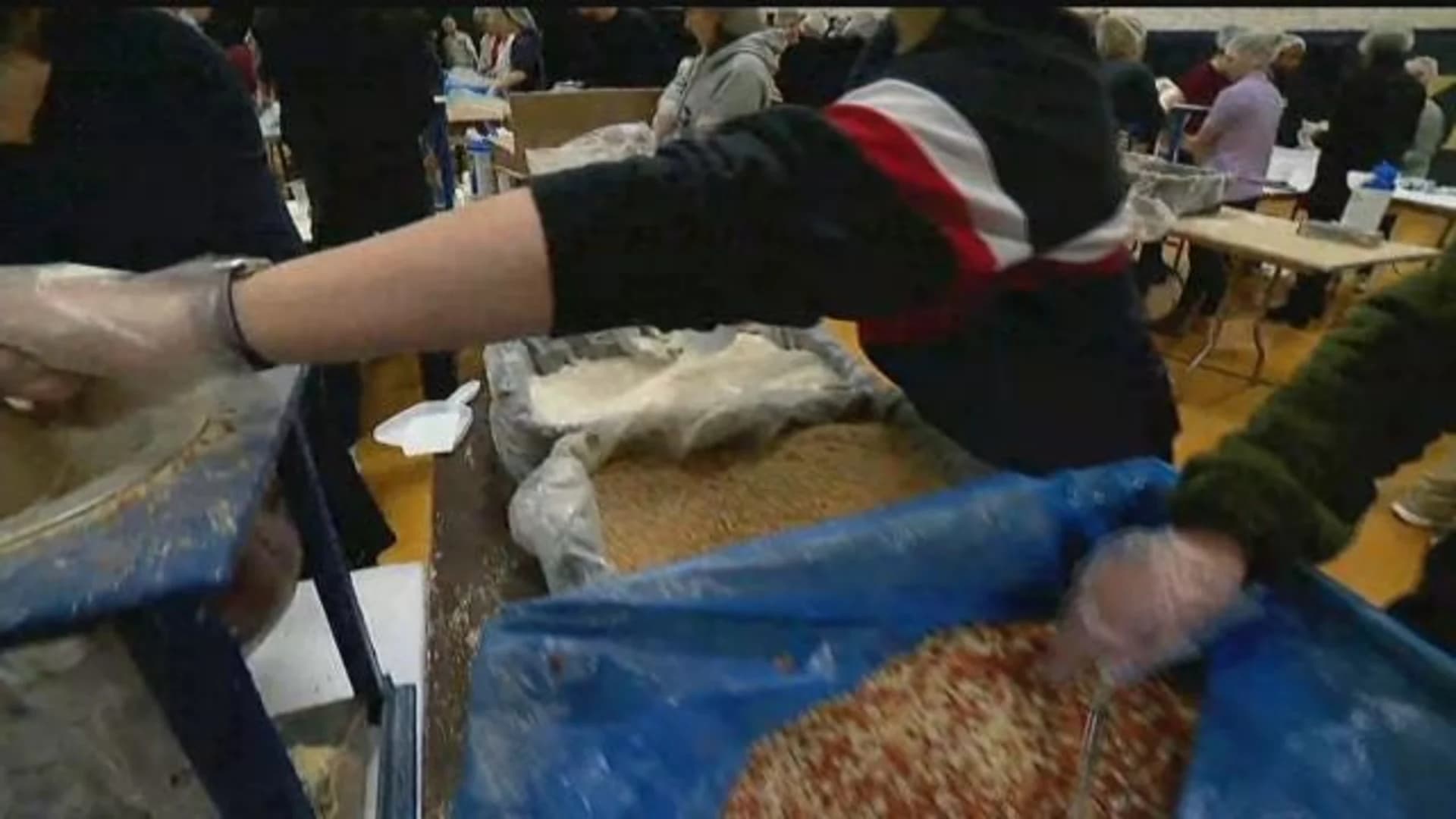 Kids helping kids: Stamford students box food for starving children