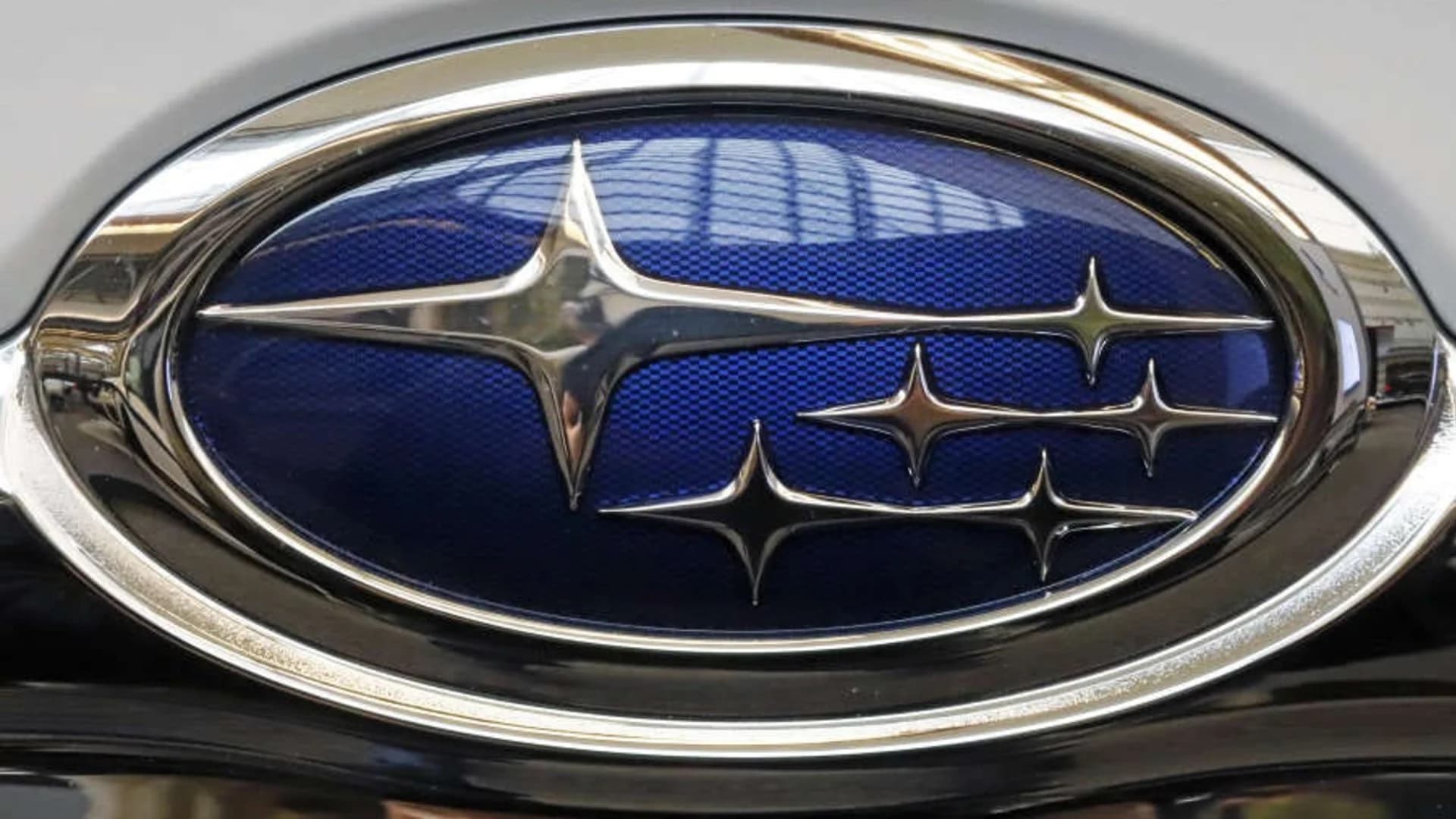Government probing complaints of air bag sensor issues on some Subarus