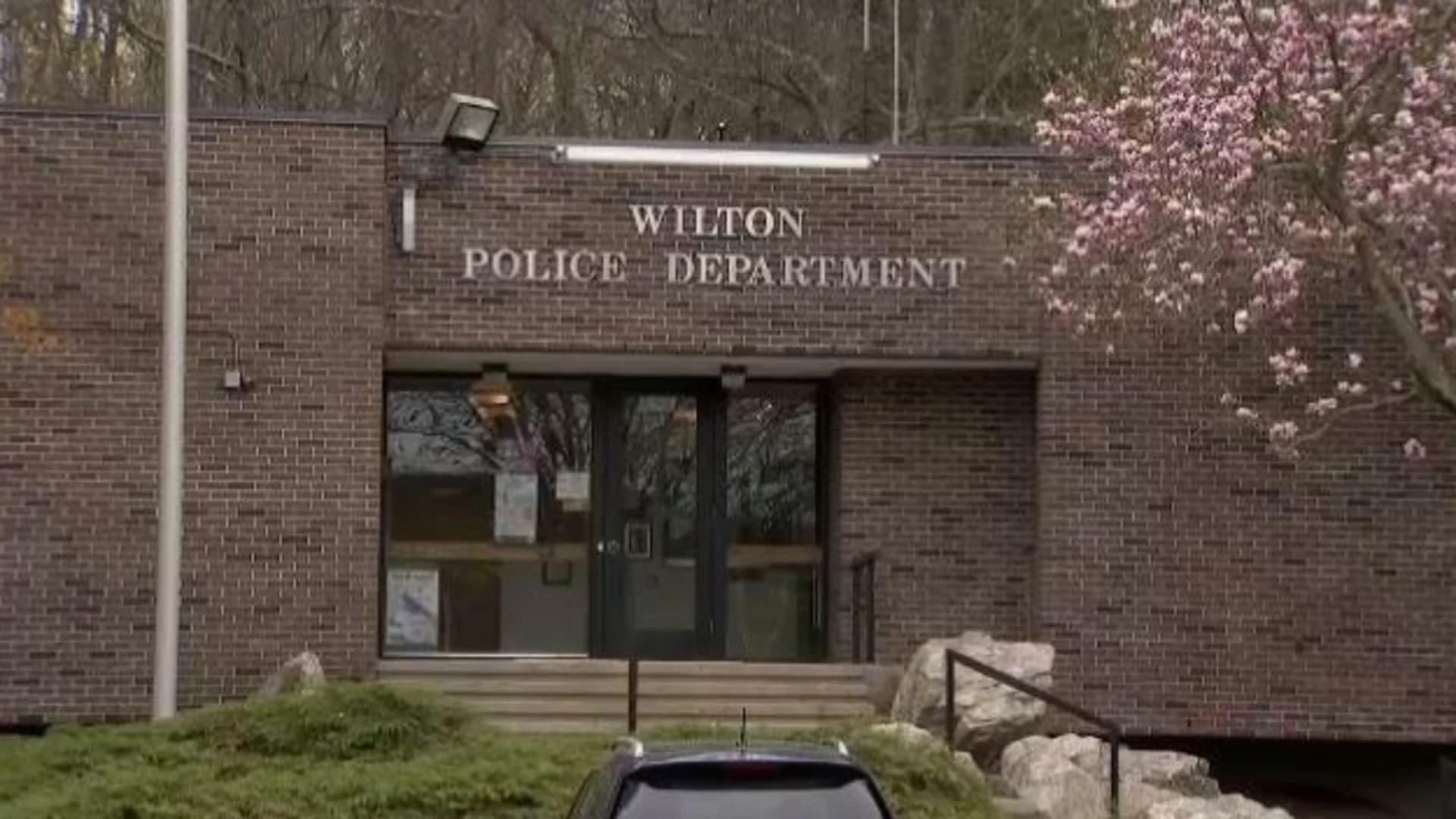 Residents in Wilton to vote on new budget, possibly expanding town police department building