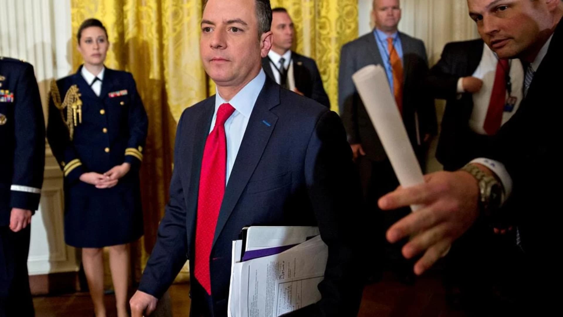 Trump pushes out Priebus, names DHS' Kelly WH chief of staff
