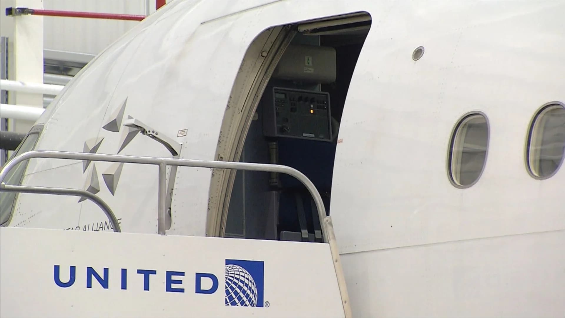 New Jersey officials want to see changes to airline practices after United overbooking incident