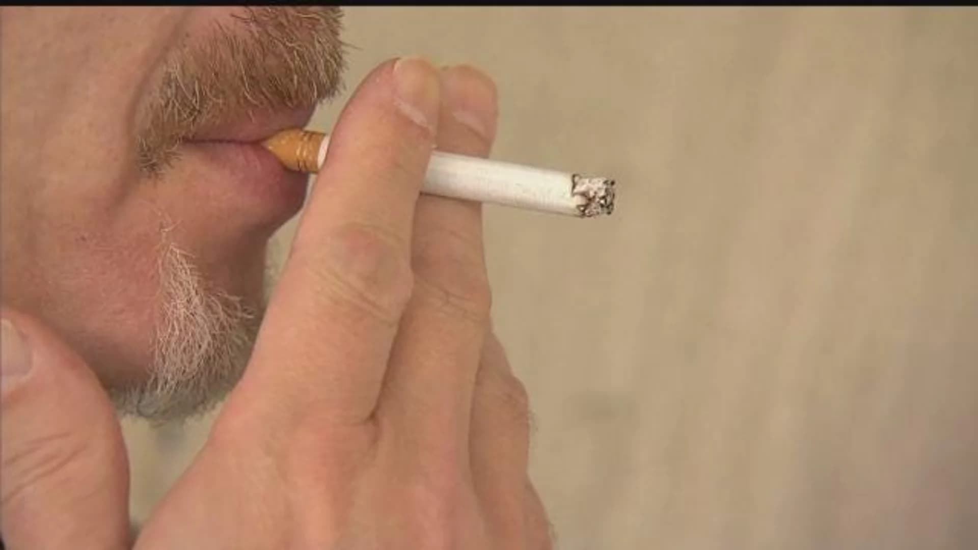 State public health committee OKs raising smoking age