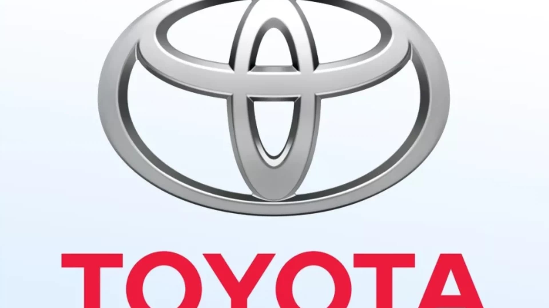 Toyota recalls over 1M vehicles due to air bag problems