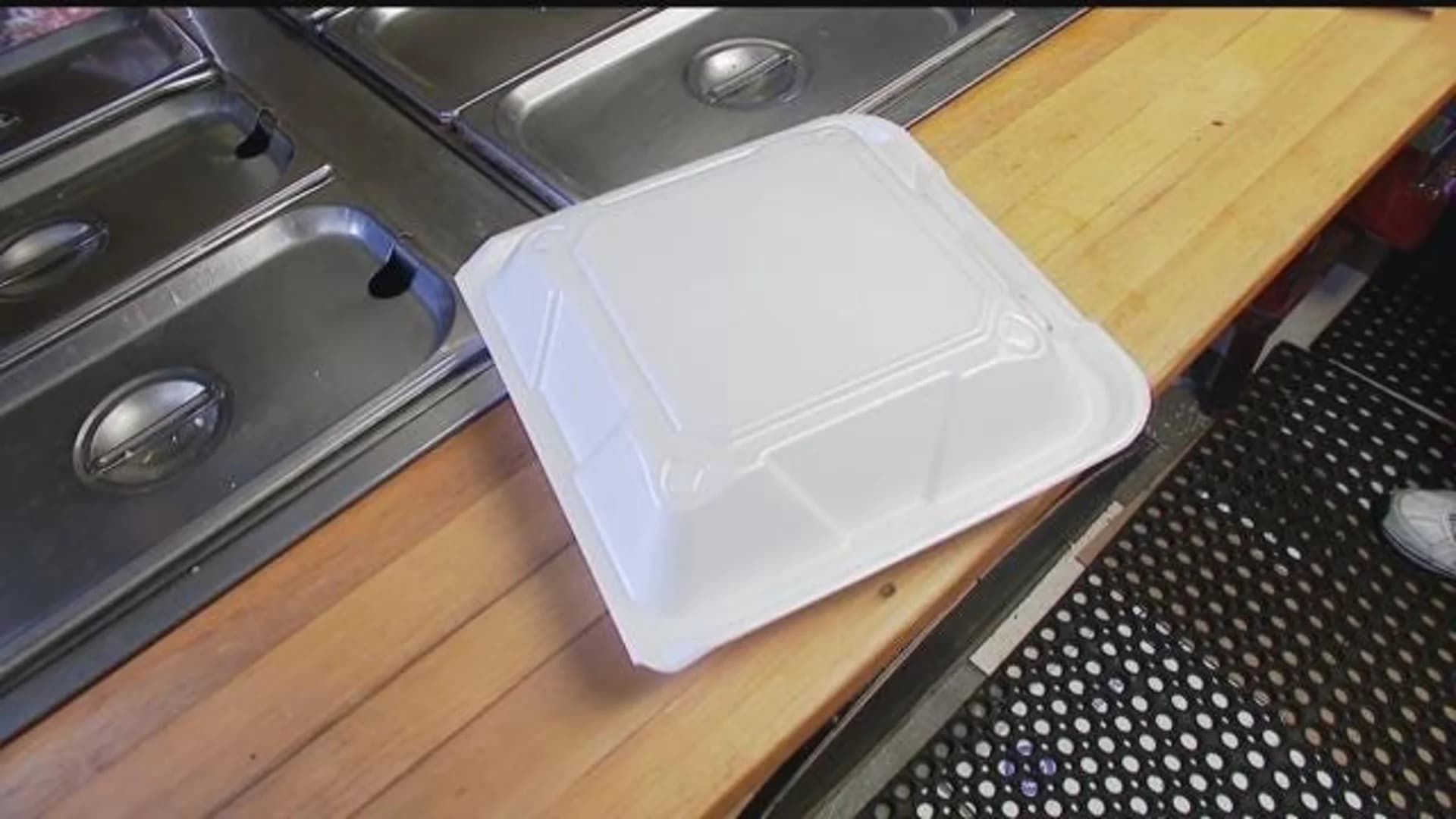 Legislative committee votes to ban Styrofoam boxes, plastic bags