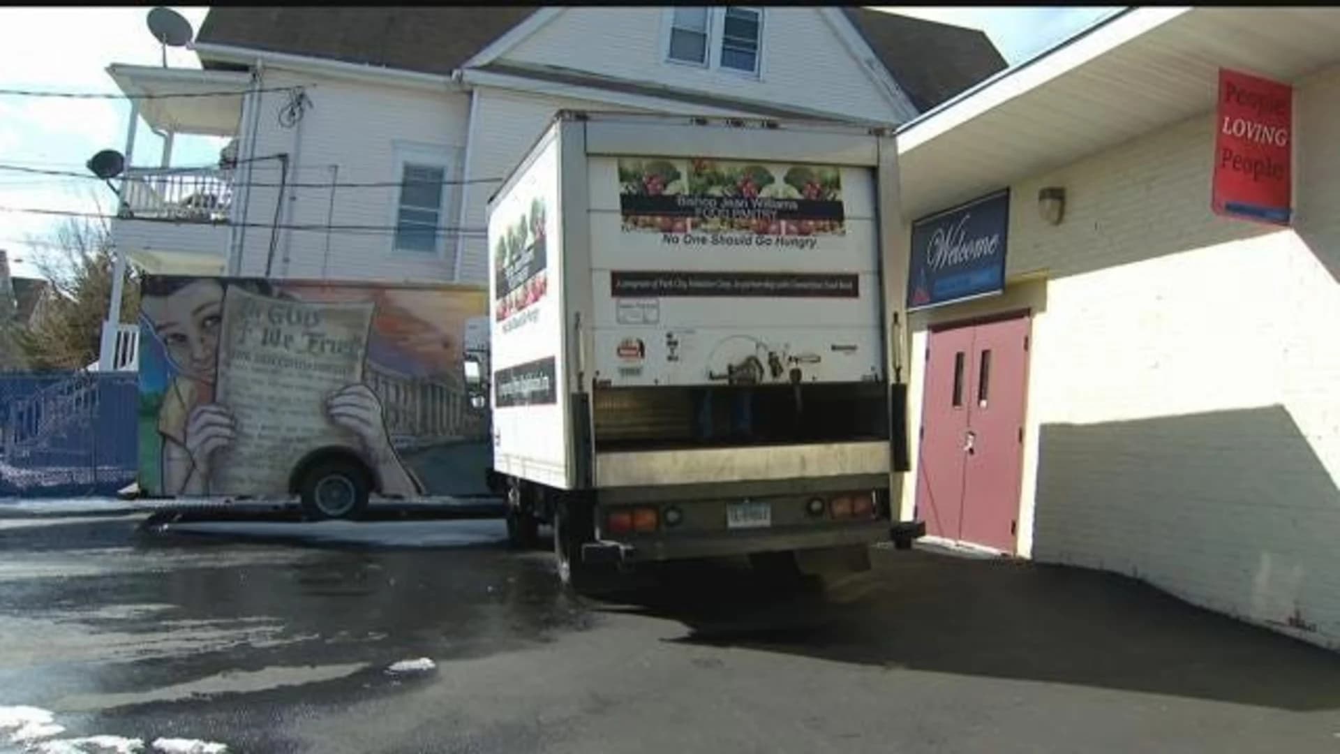 Bridgeport community helps get mobile food pantry back on the road