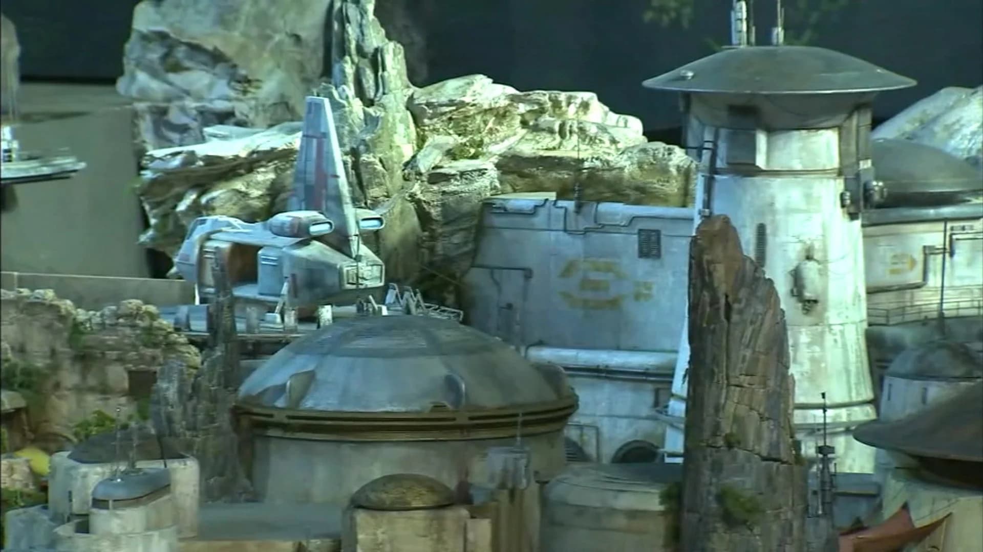 Disney reveals models of planned Star Wars lands