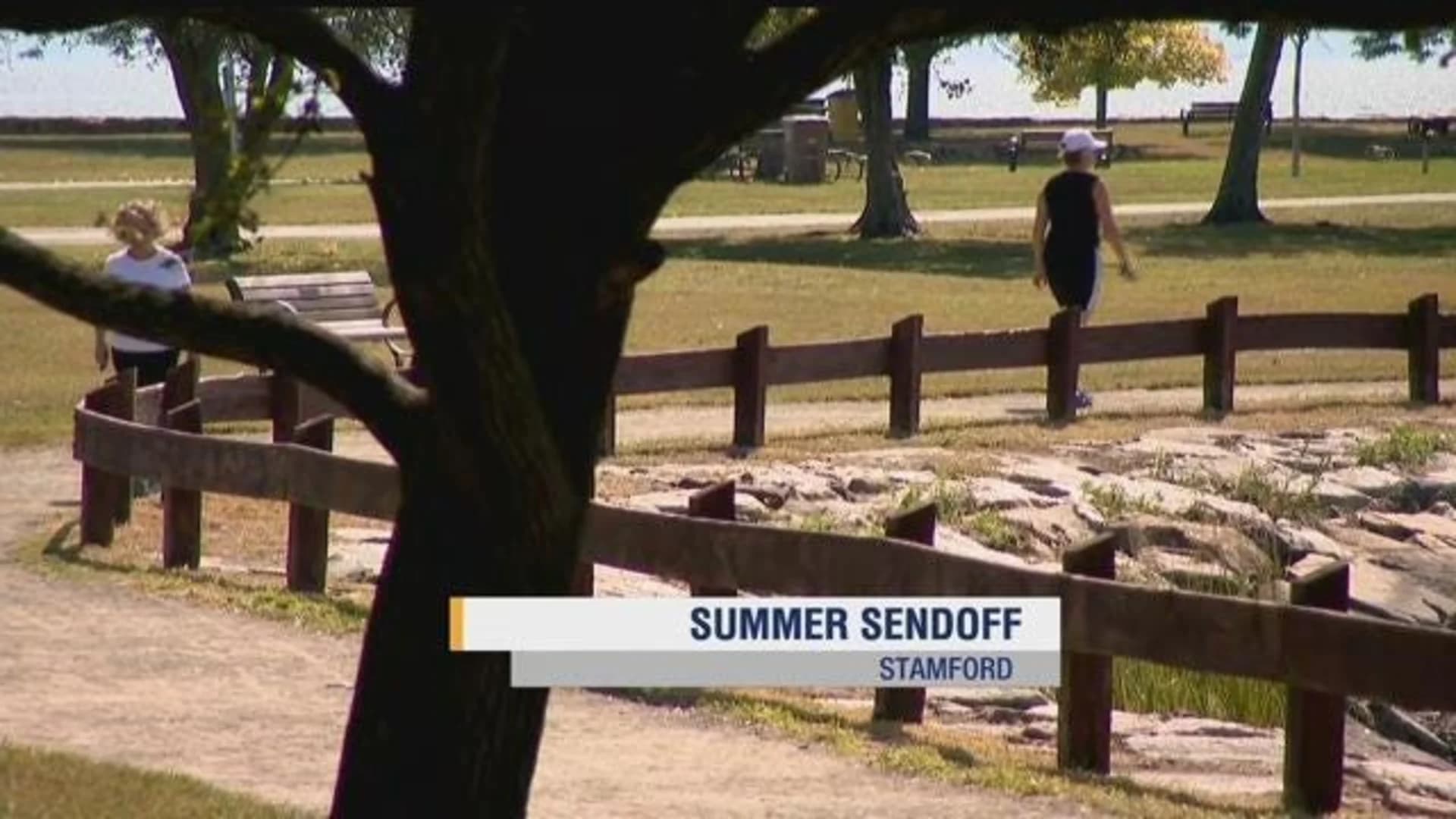 Residents soak up what's left of summer at Cove Island Park