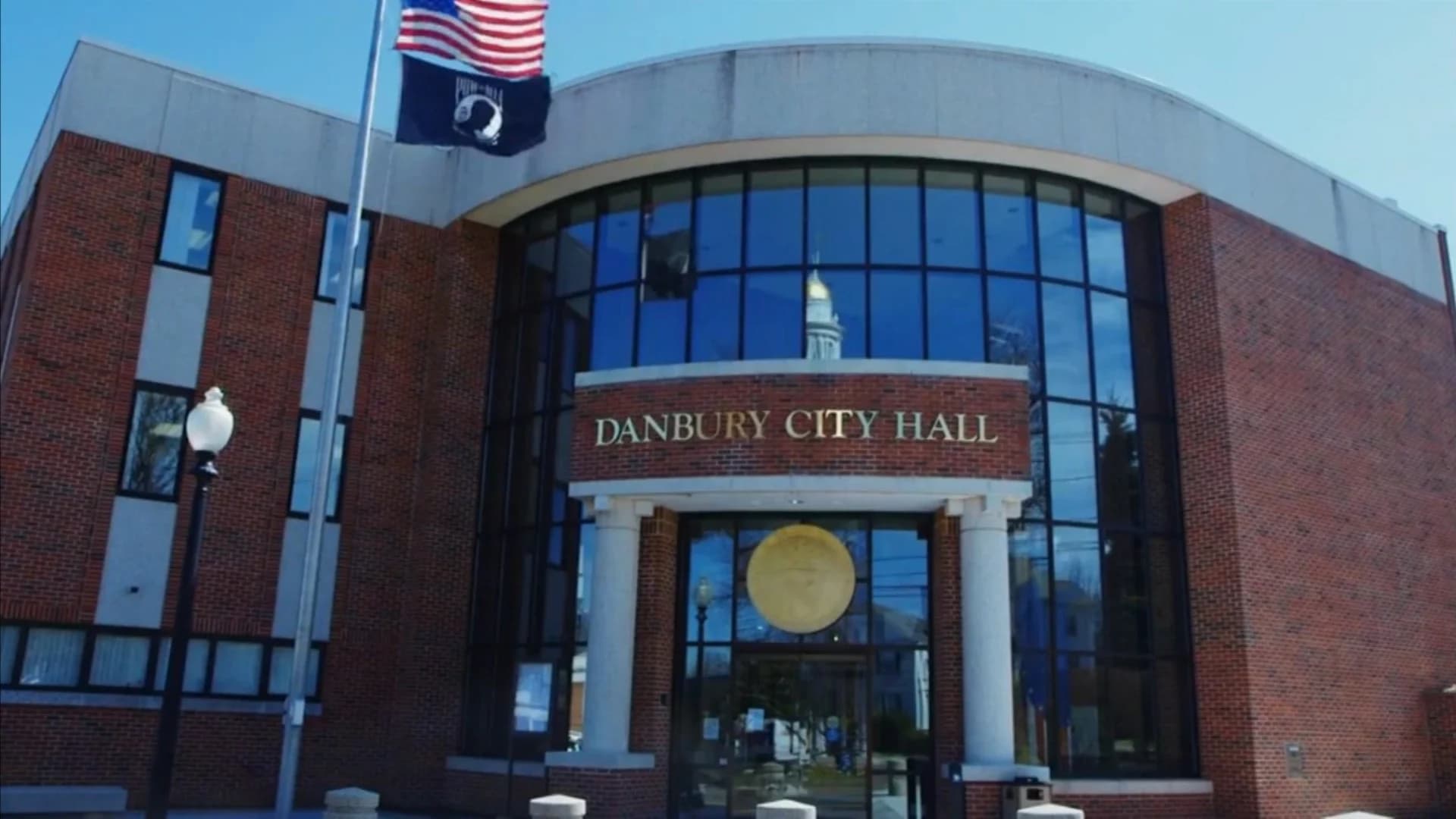 Danbury joins list of cities vying for Amazon's 2nd headquarters