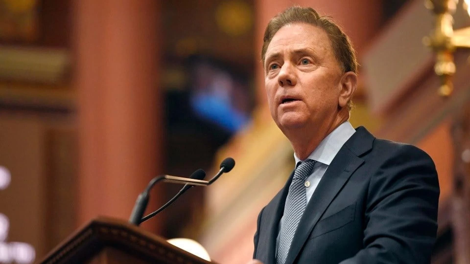 Gov. Lamont requests more COVID-19 testing kits from CDC