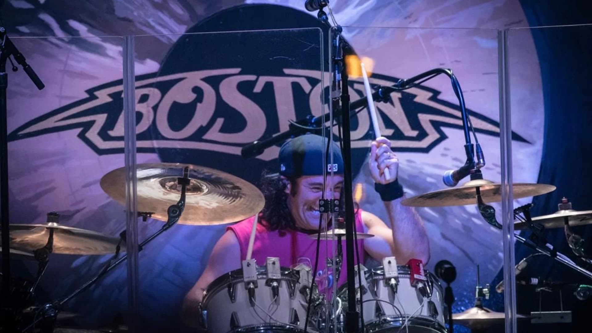 Boston performs at Jones Beach, 7/23