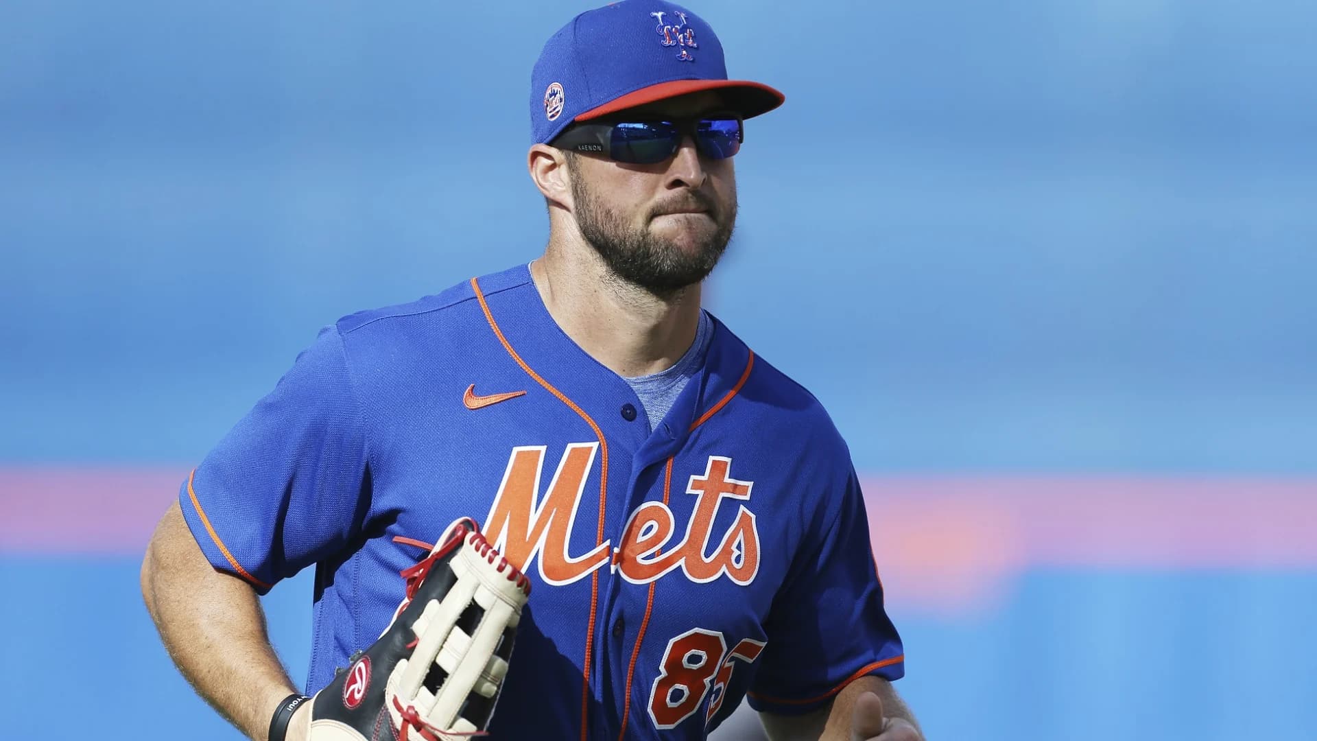 Mets include Tim Tebow on virus-limited spring roster