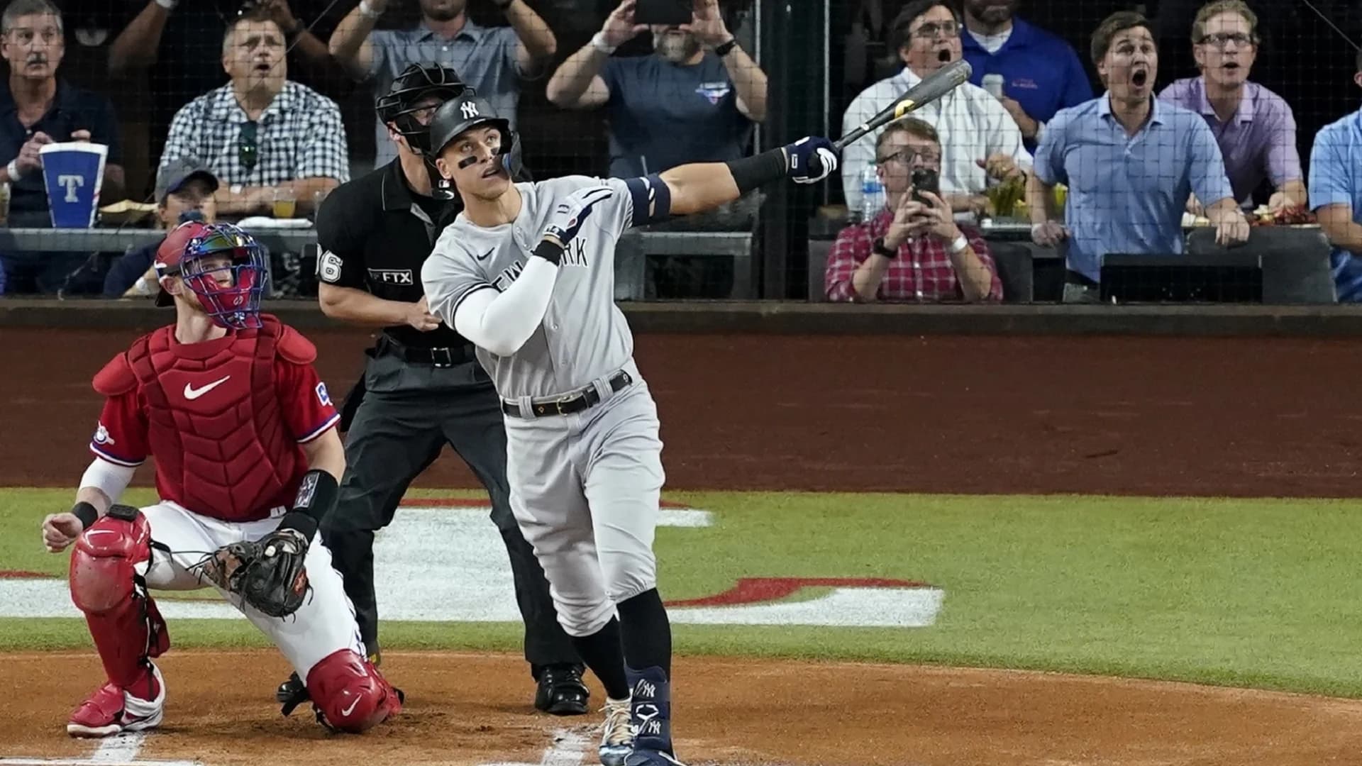 Aaron Judge wins Baseball Digest player of year