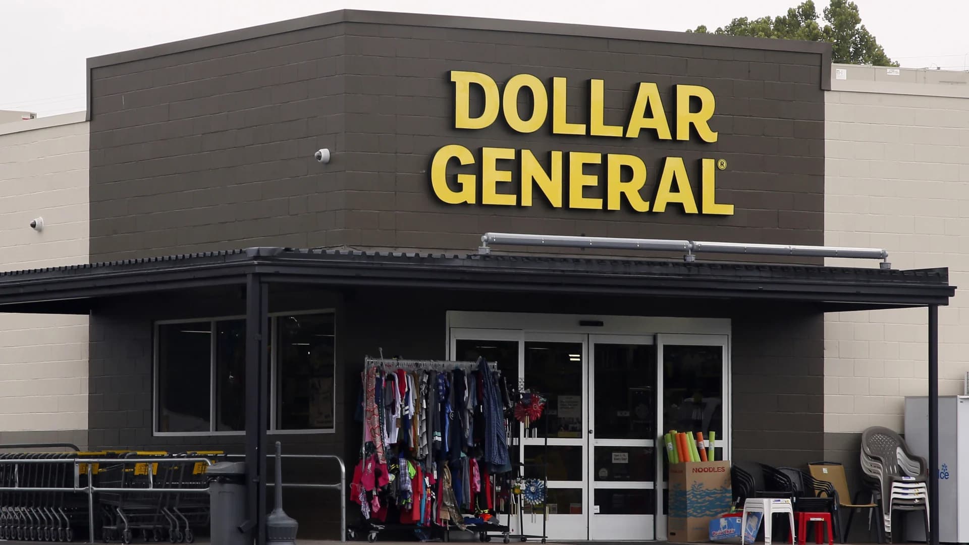 Dollar General violated worker rights and federal law in efforts to quell unionization at a Connecticut store