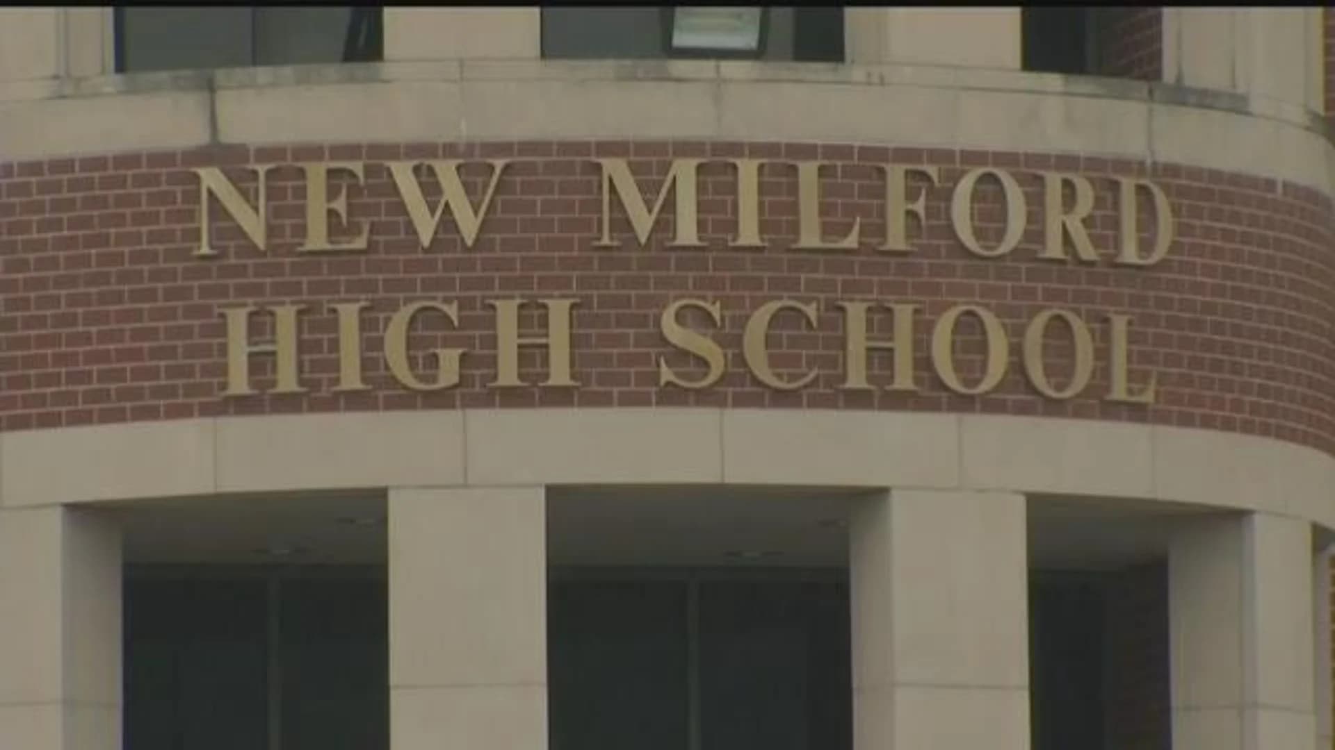 New Milford High School closes bathrooms to prevent student vaping