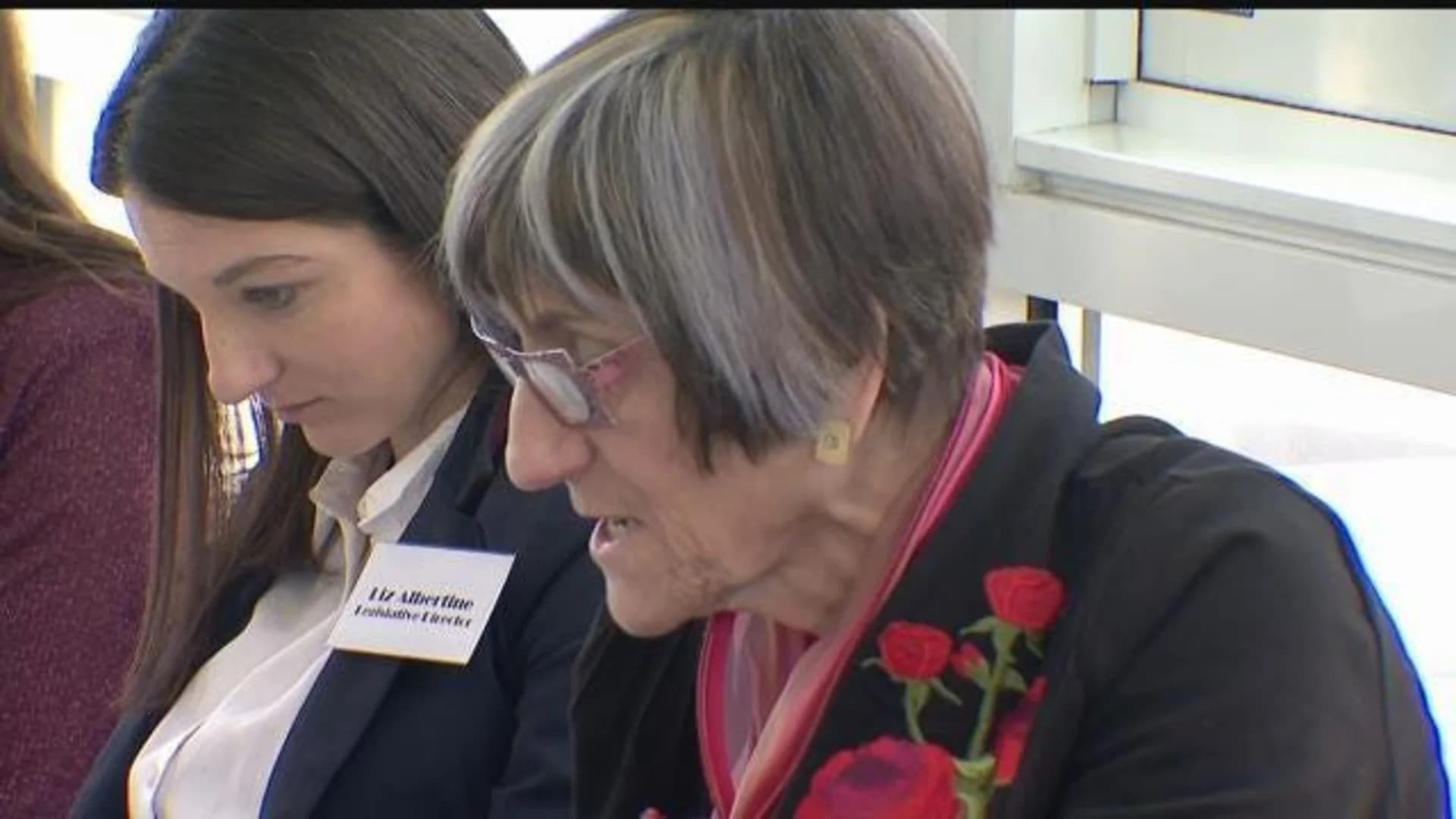 DeLauro meets with local leaders to discuss federal budget