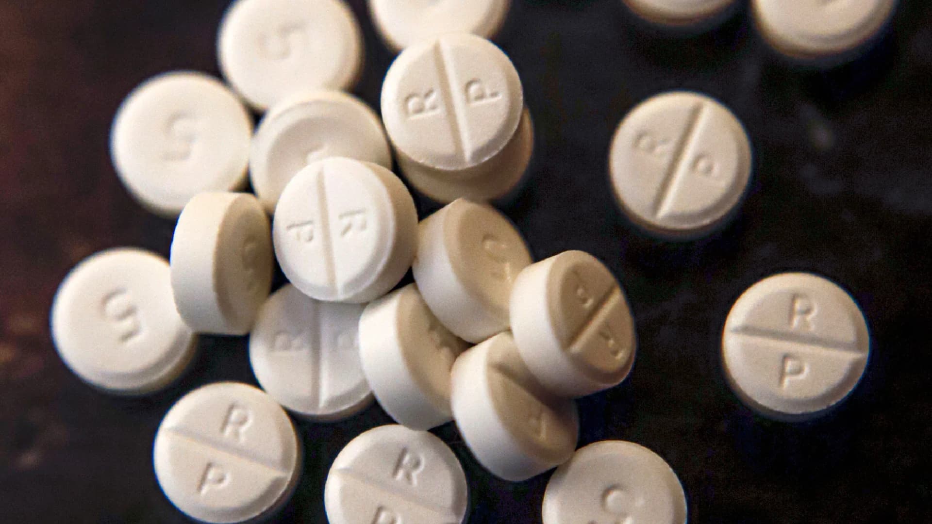 CVS, Walgreens finalize $10B in settlements over opioids