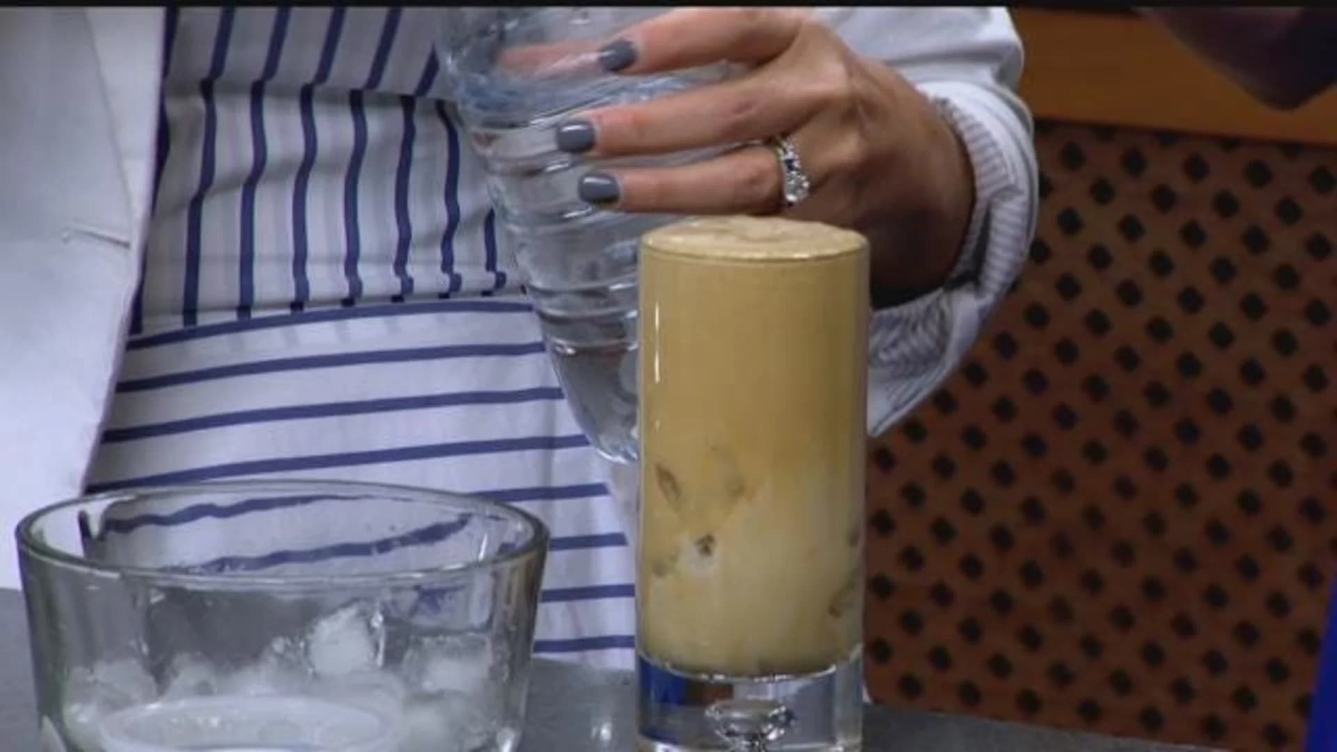Chef's Quick Tips: Greek frappé coffee