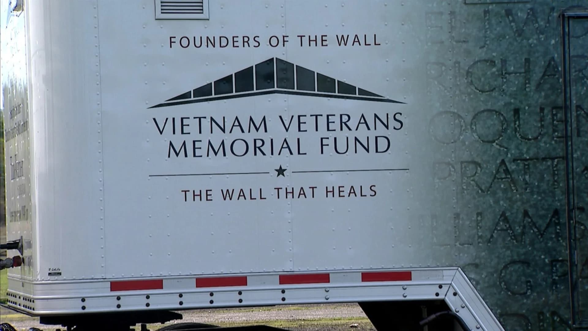 "The Wall that Heals" mobile memorial, now in Bridgeport, honors Vietnam War veterans