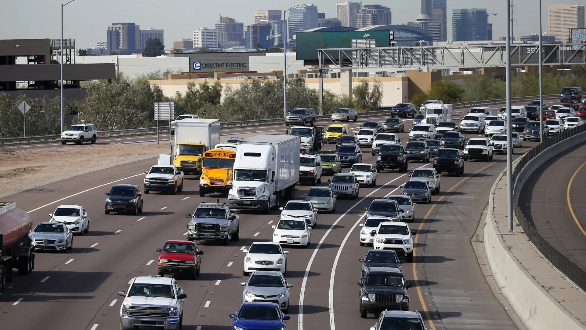 US traffic deaths spike even as pandemic cuts miles traveled