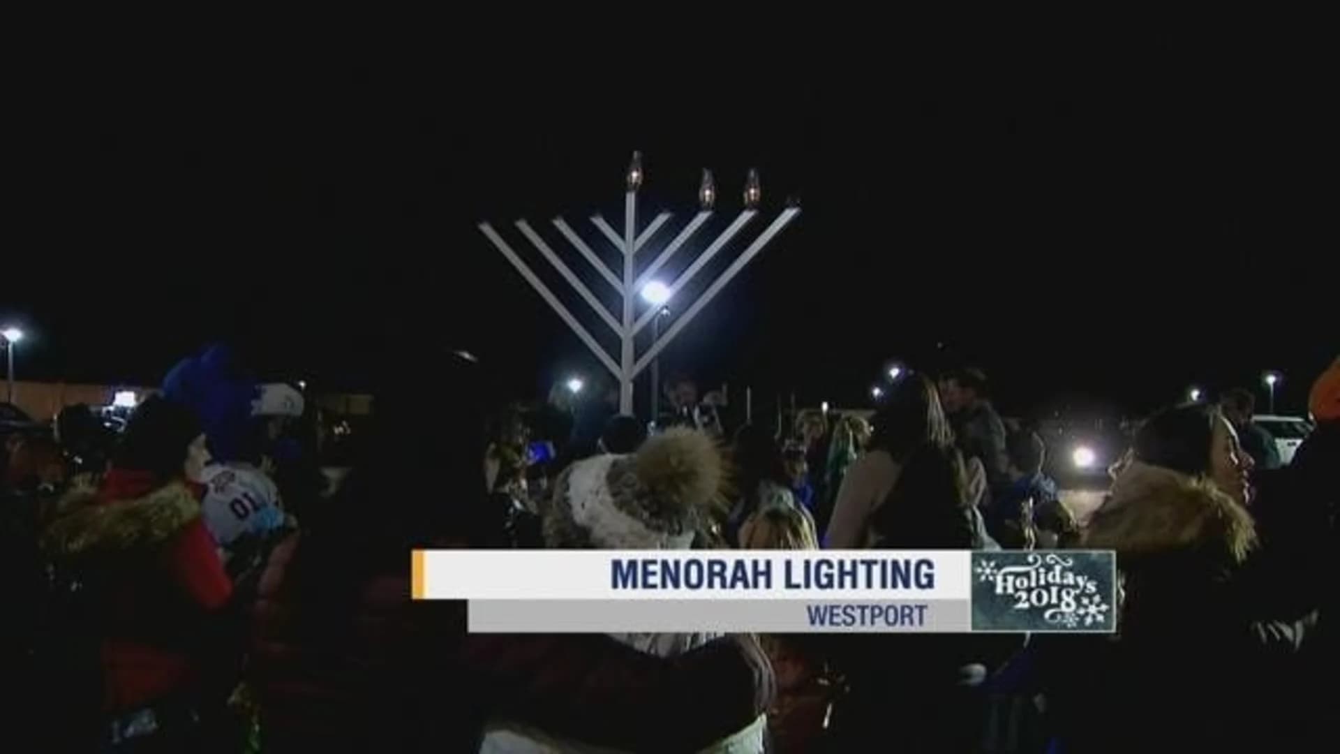 Chabad of Westport holds Hanukkah candle lighting