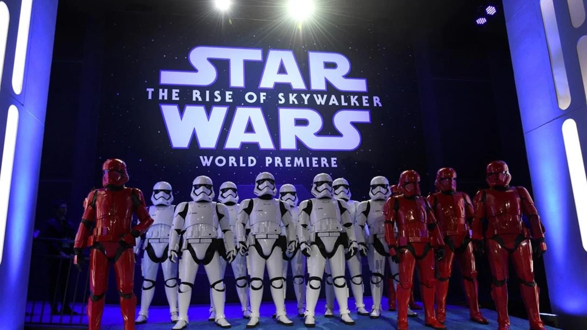 Tributes, standing ovation at 'Rise of Skywalker' premiere